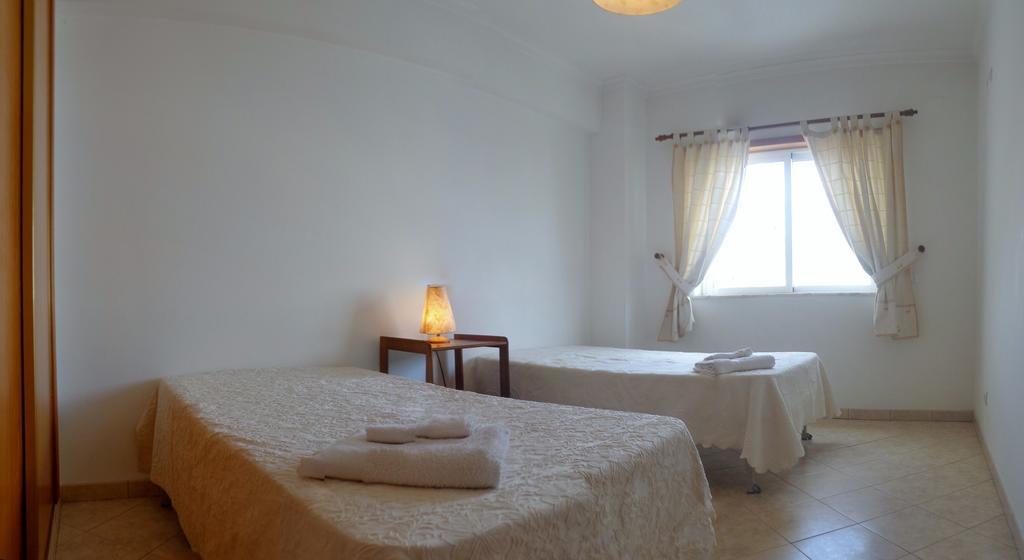 Apartamento Avenida Da Liberdade Albufeira Phòng bức ảnh